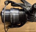 Kołowrotek Daiwa 26 Crossfire LT2500S 5.2:1 - płytka szpula